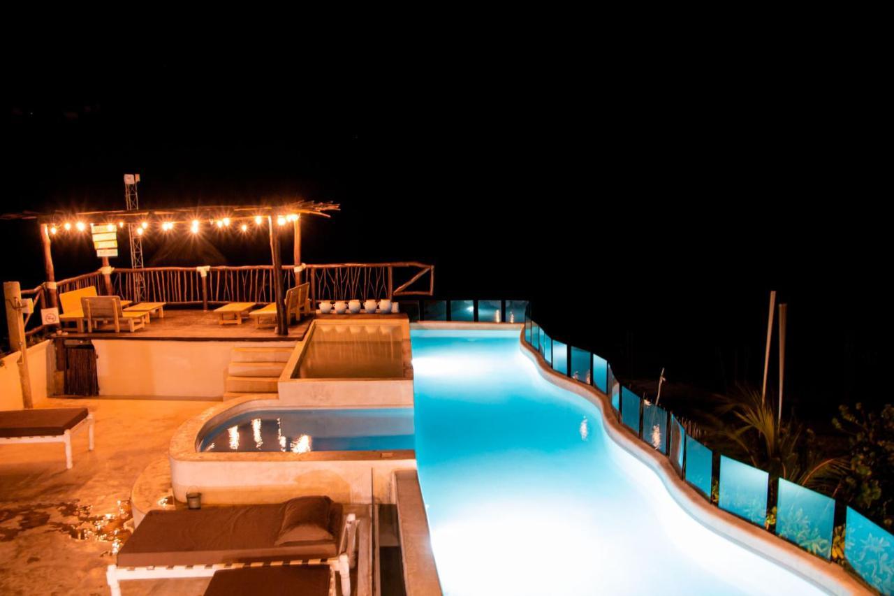 Готель Spirit Holbox Екстер'єр фото